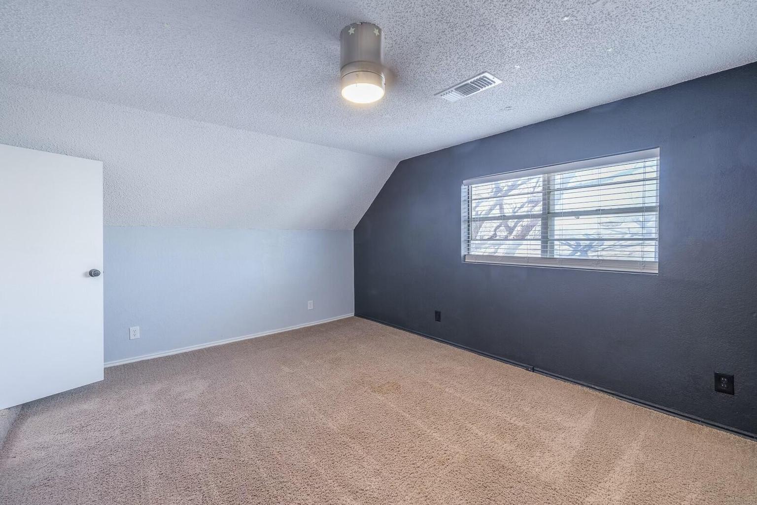 5514 76th Street Lubbock, TX 79424 - Photo 20 of 31 20250203155233001290000000-o