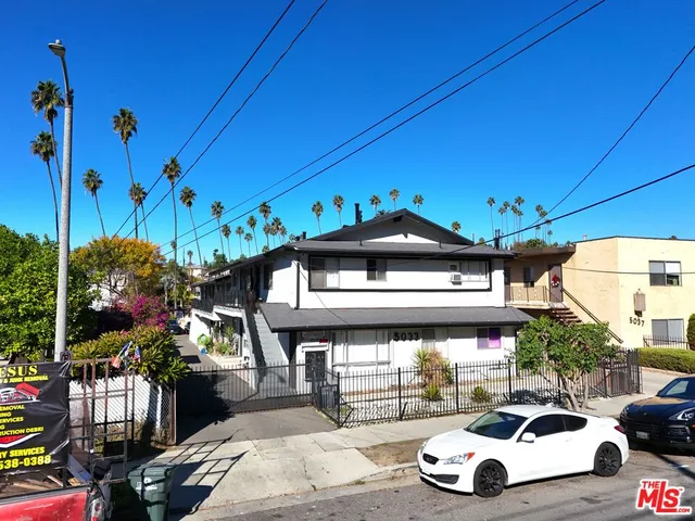 $1,700,000 | 5033 Templeton Street, Los Angeles, CA 90032