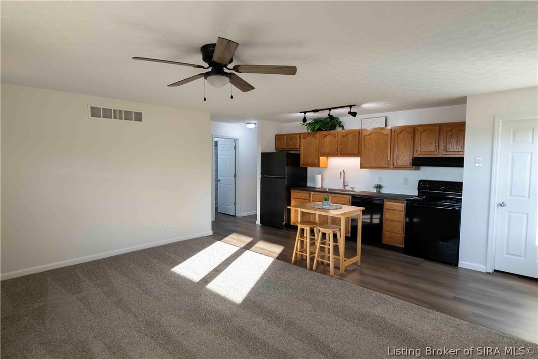 7545 East Hurst Road Pekin, IN 47165 - Photo 15 of 63
