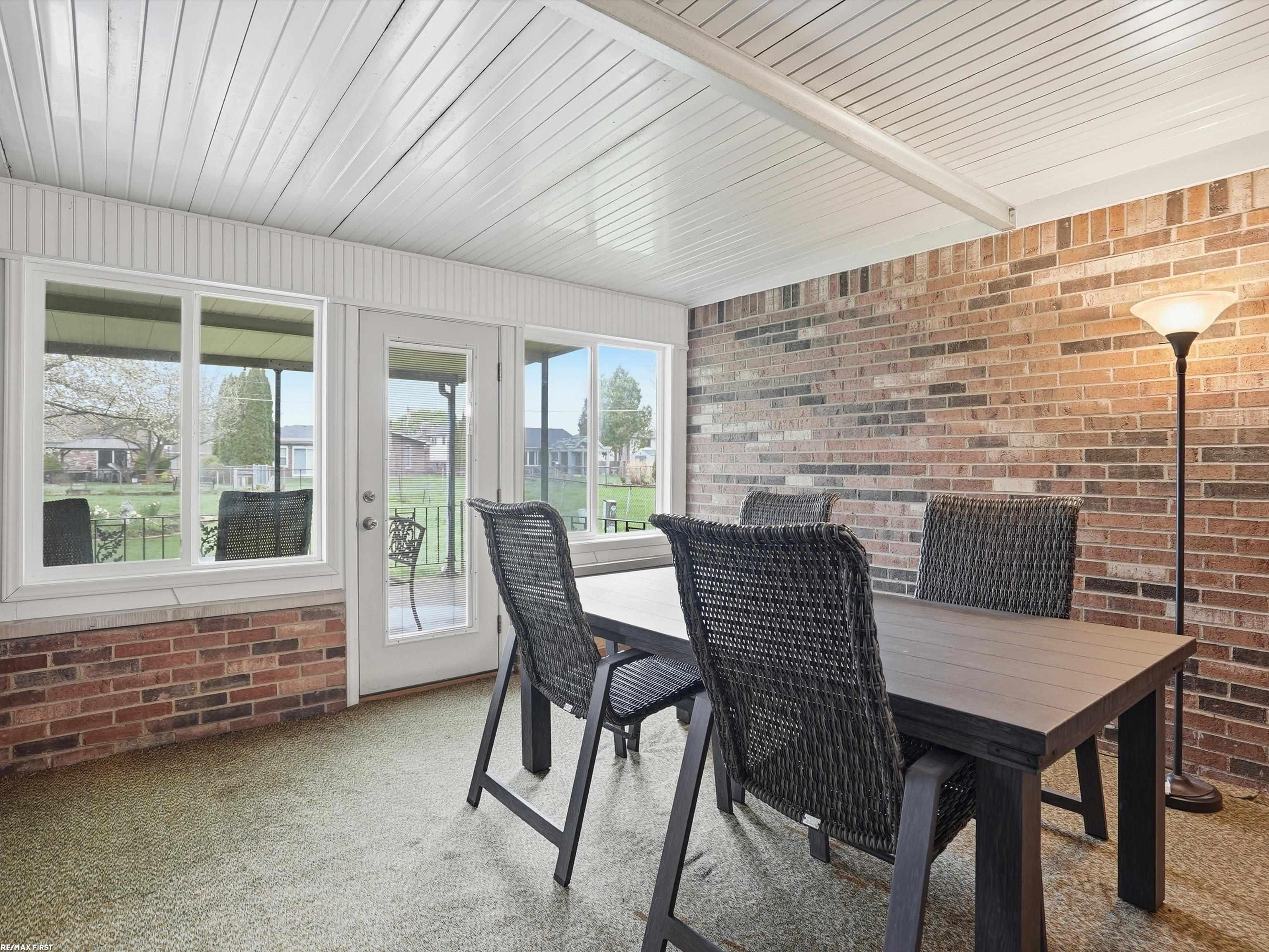 47431 Kathleen Road Macomb, MI 48044 - Photo 42 of 50
