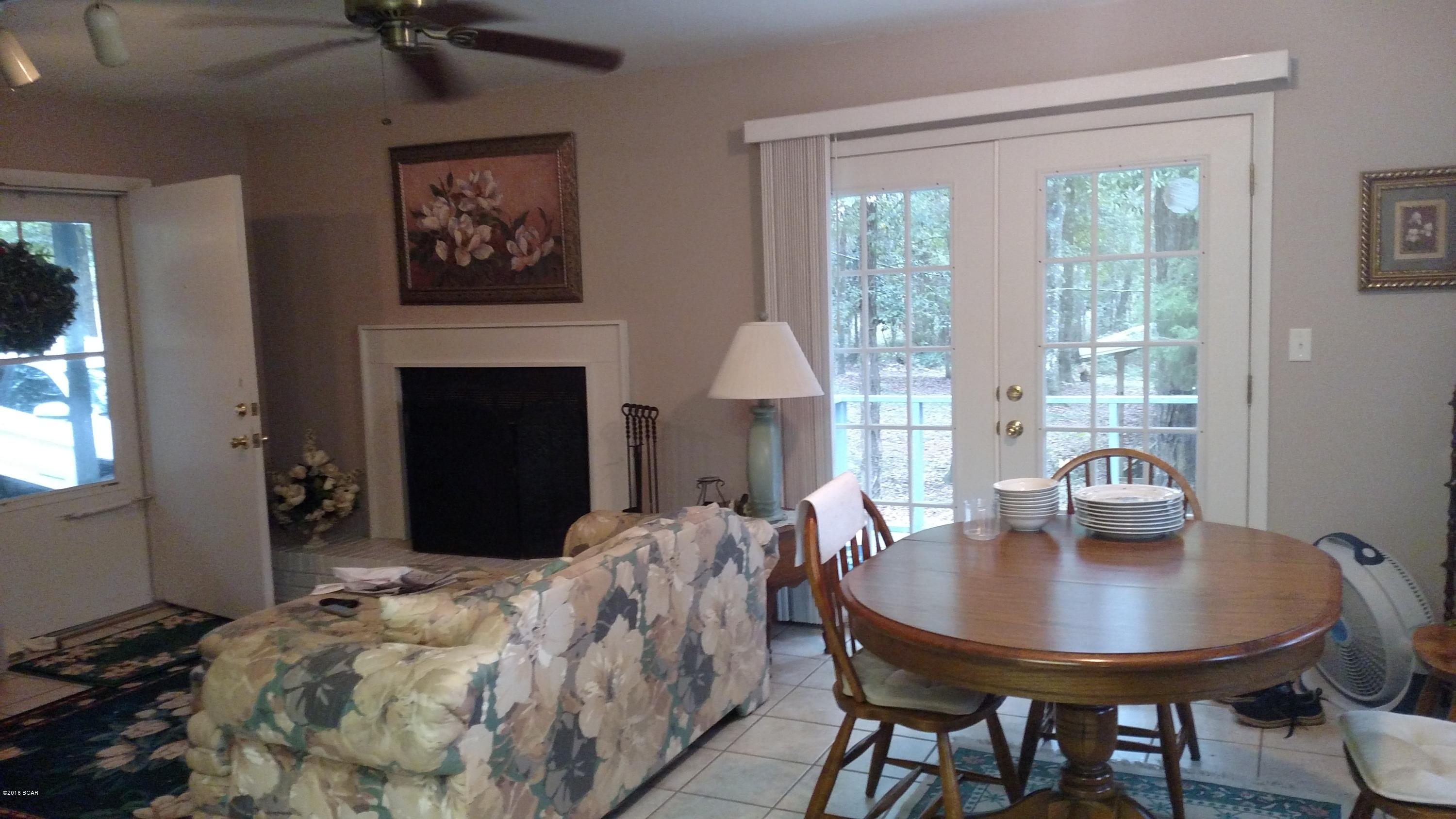 1911 E. Nottingham Road Bonifay, FL 32425 - Photo 11 of 19 Gallery Image 11