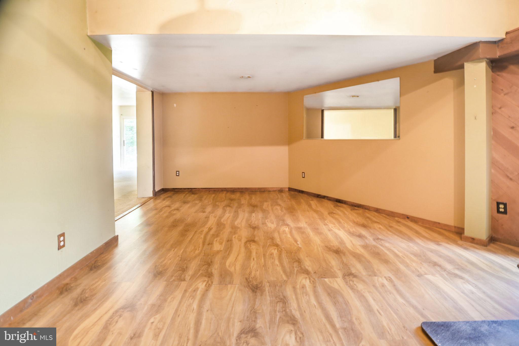 8003 Gambrill Park Road Frederick, MD 21702 - Photo 10 of 13