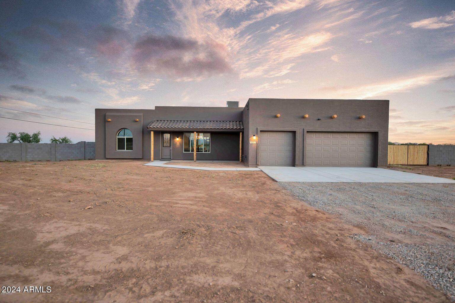 23176 West Skinner Road Wittmann, AZ 85361 - Photo 3 of 3 Model home