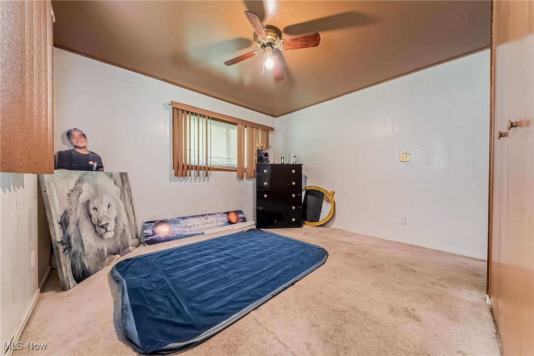 23340 Comstock Road Bedford, OH 44146 - Photo 30 of 44 Gallery Image 30