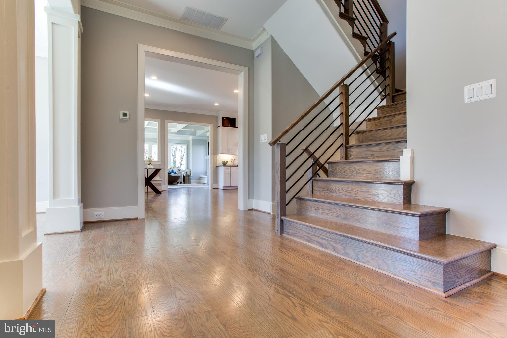 2538 Rambling Road Vienna, VA 22181 - Photo 13 of 25 Gallery Image 13