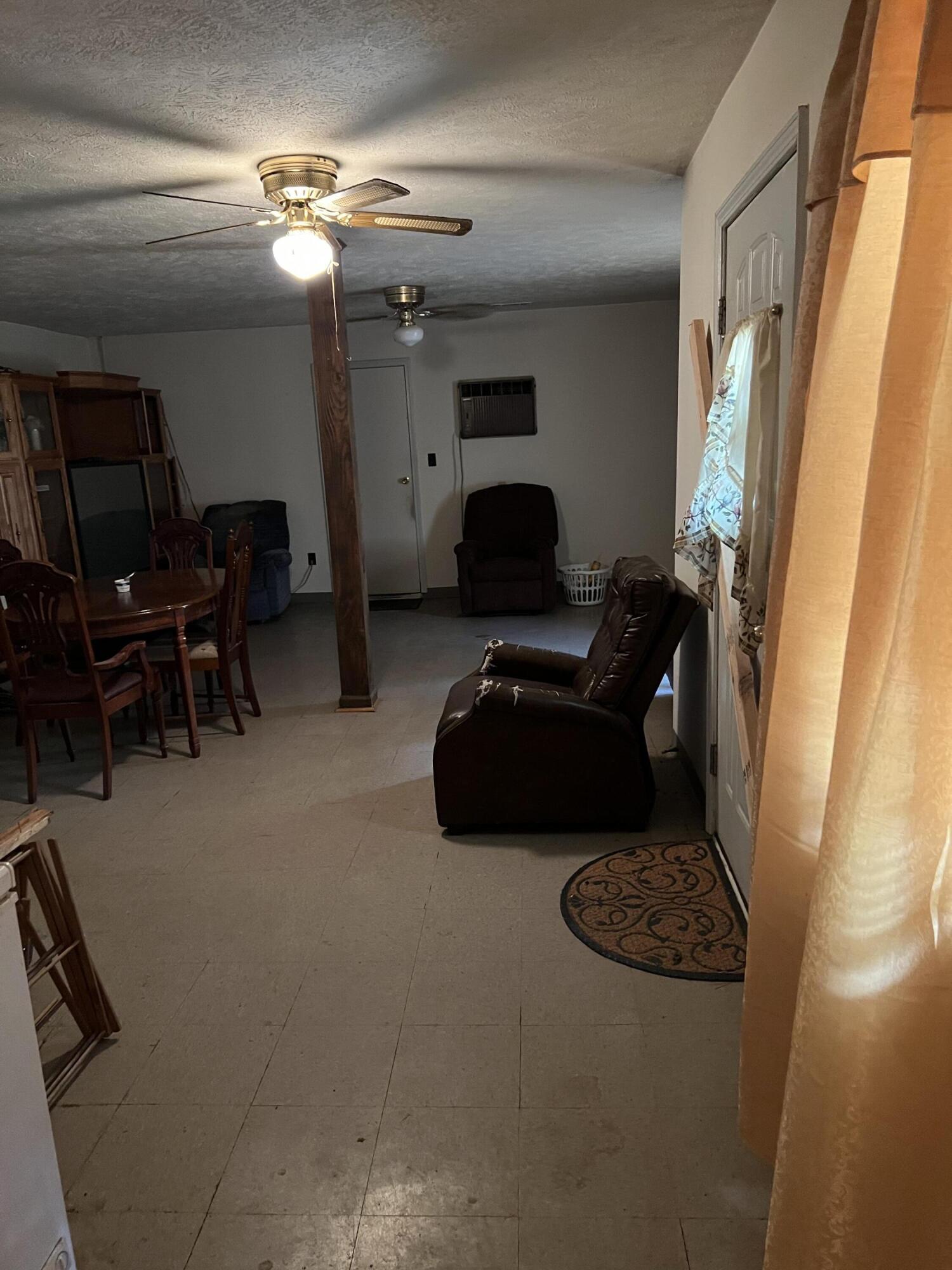 420 Rosa Hill Street Edgefield, SC 29824 - Photo 7 of 8