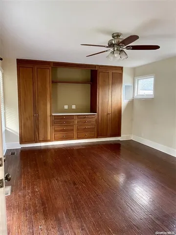 $2,800 | 29 1/2 Woolsey Avenue, Glen Cove, NY 11542