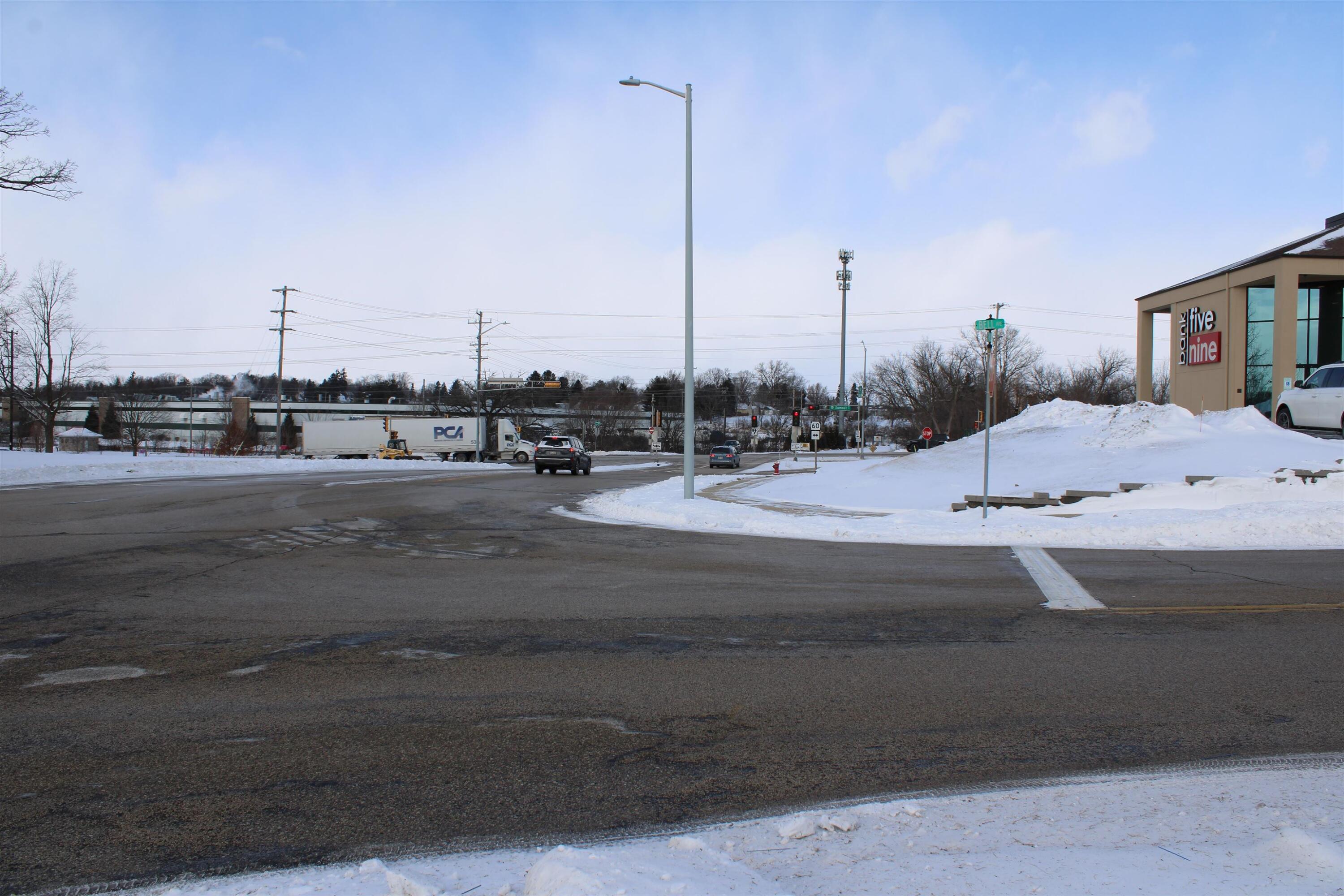 945 Bell Avenue Hartford, WI 53027 - Photo 3 of 7 Visibility from Hwy 60