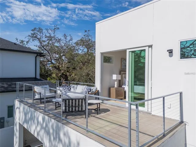 $1,740,000 | 2430 Floyd Street, Sarasota, FL 34239