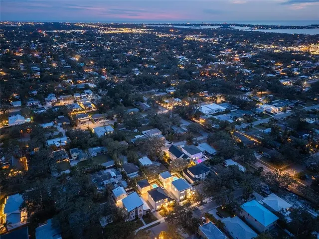 $1,740,000 | 2430 Floyd Street, Sarasota, FL 34239