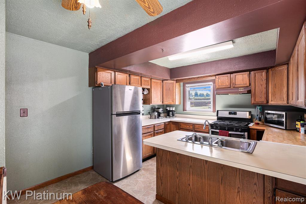 8060 Brockway Road Melvin, MI 48454 - Photo 8 of 39