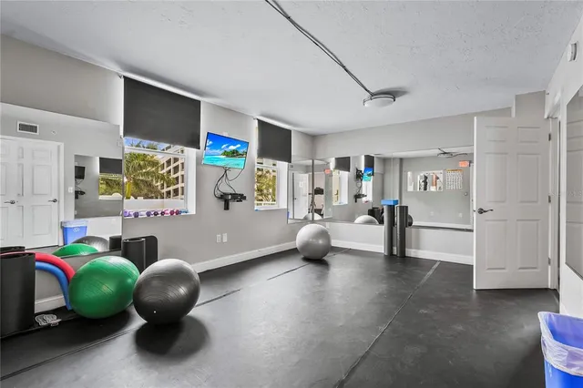 $499,000 | 101 South Gulfstream Avenue, Unit 12C, Sarasota, FL 34236