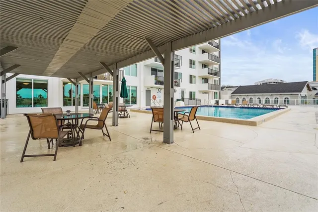 $499,000 | 101 South Gulfstream Avenue, Unit 12C, Sarasota, FL 34236