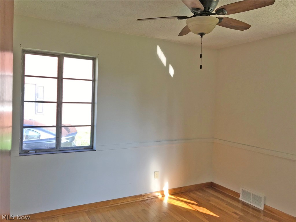 2099 Springfield Center Road Akron, OH 44312 - Photo 11 of 25 Gallery Image 11