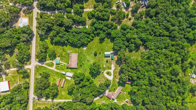 $699,999 | 23419 Quiet Hollow Road, Montgomery, TX 77356