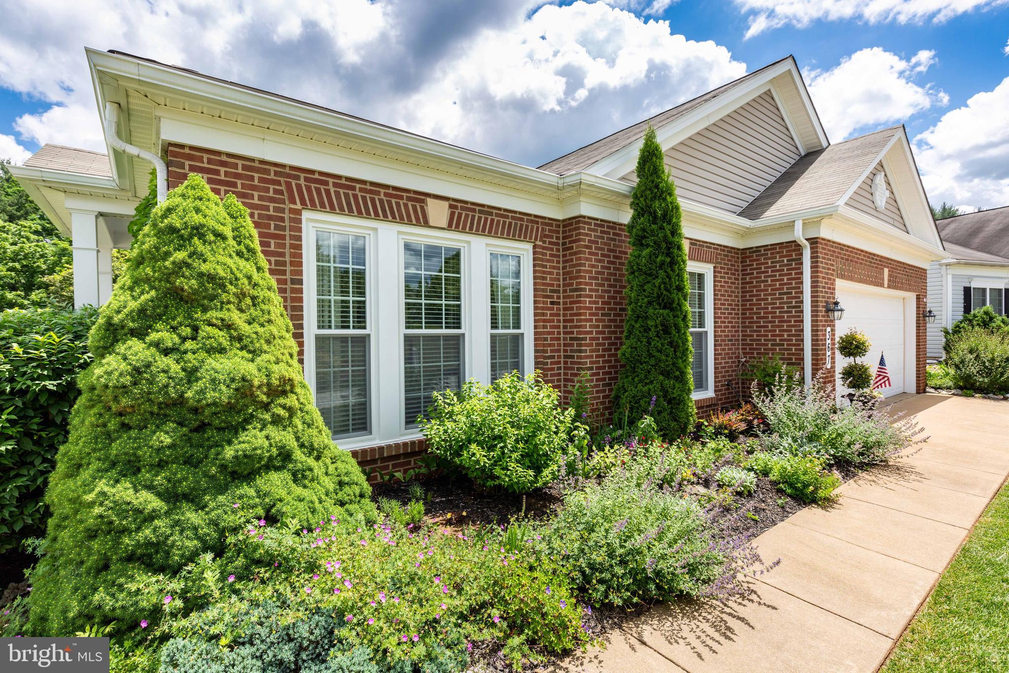 367 Grey Friars Road Westminster, MD 21158 - Photo 8 of 38 Beautifully Landscaped