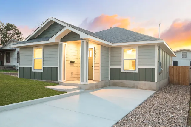 $239,000 | 515 South Grimes Street, San Antonio, TX 78203