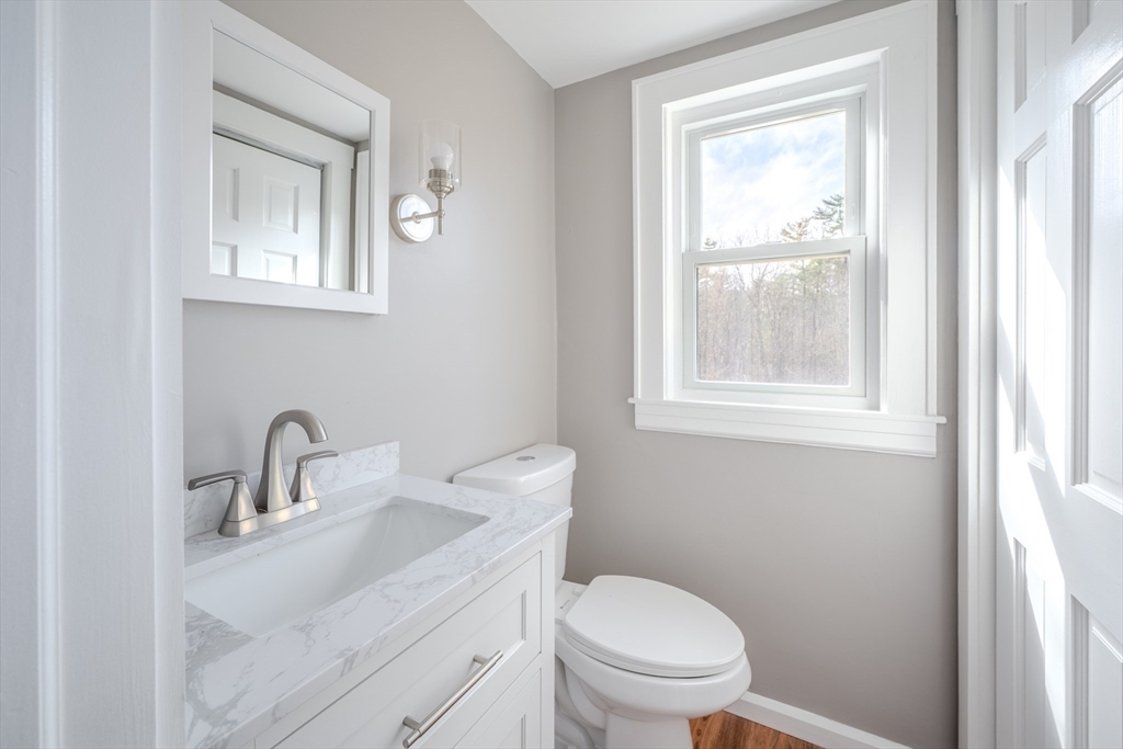 563 Piper Road Ashby, MA 01431 - Photo 13 of 38