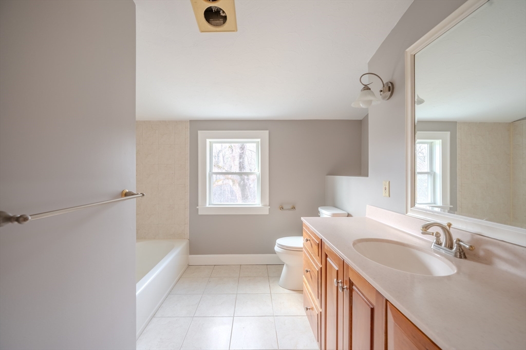 563 Piper Road Ashby, MA 01431 - Photo 27 of 38