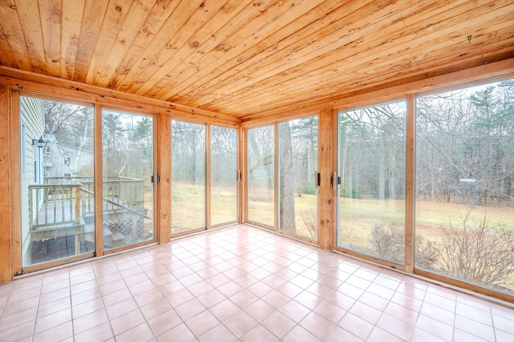 563 Piper Road Ashby, MA 01431 - Photo 30 of 38