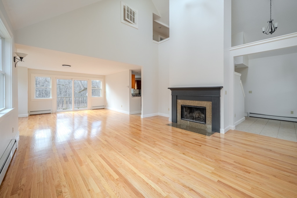 563 Piper Road Ashby, MA 01431 - Photo 4 of 38