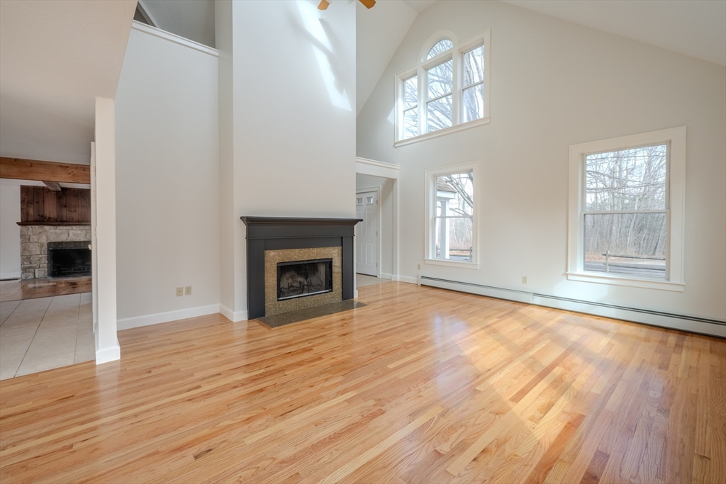563 Piper Road Ashby, MA 01431 - Photo 5 of 38