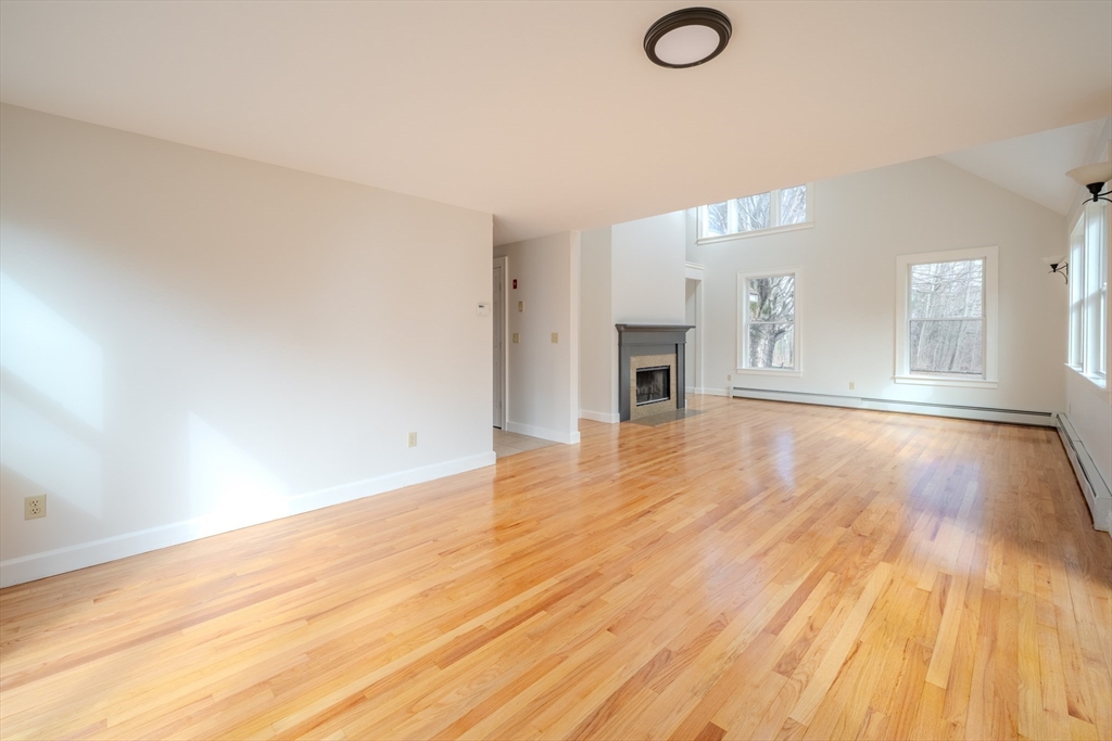 563 Piper Road Ashby, MA 01431 - Photo 6 of 38