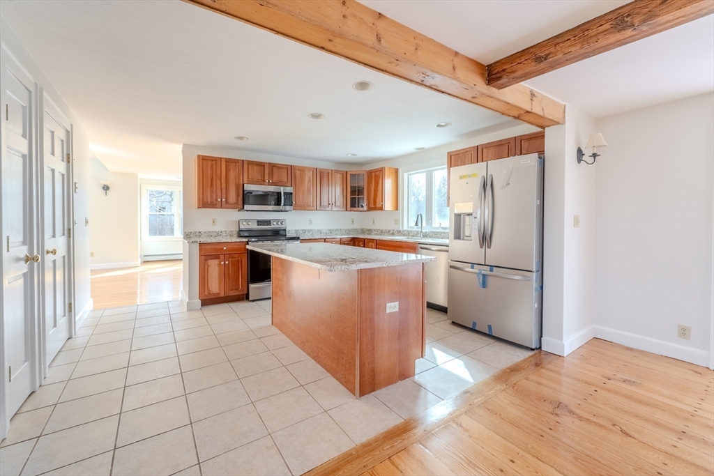 563 Piper Road Ashby, MA 01431 - Photo 9 of 38