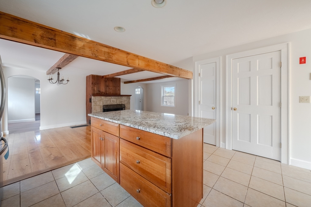 563 Piper Road Ashby, MA 01431 - Photo 10 of 38