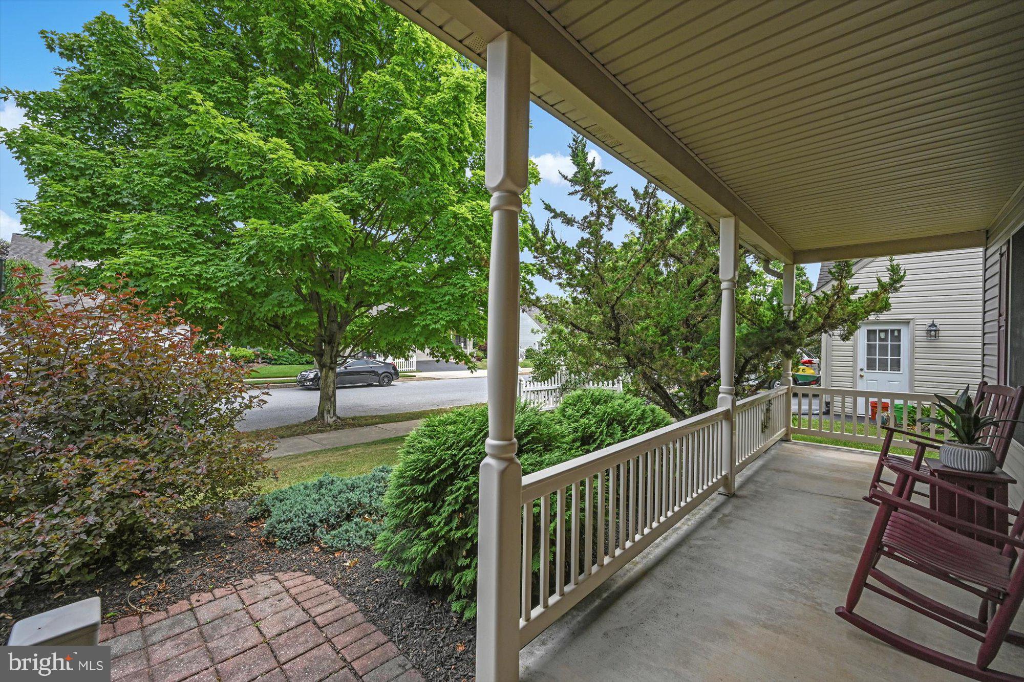 342 Balmer Road Lititz, PA 17543 - Photo 5 of 33