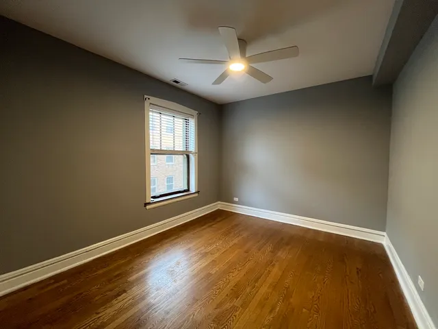 $2,400 | 623 Washington Boulevard, Unit 2N, Oak Park, IL 60302