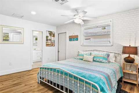 $1,575,000 | 2215 Hibiscus Street, Sarasota, FL 34239