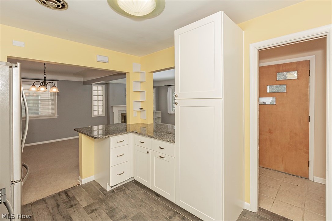 1632 Sunview Road Cleveland, OH 44124 - Photo 15 of 31 Gallery Image 15