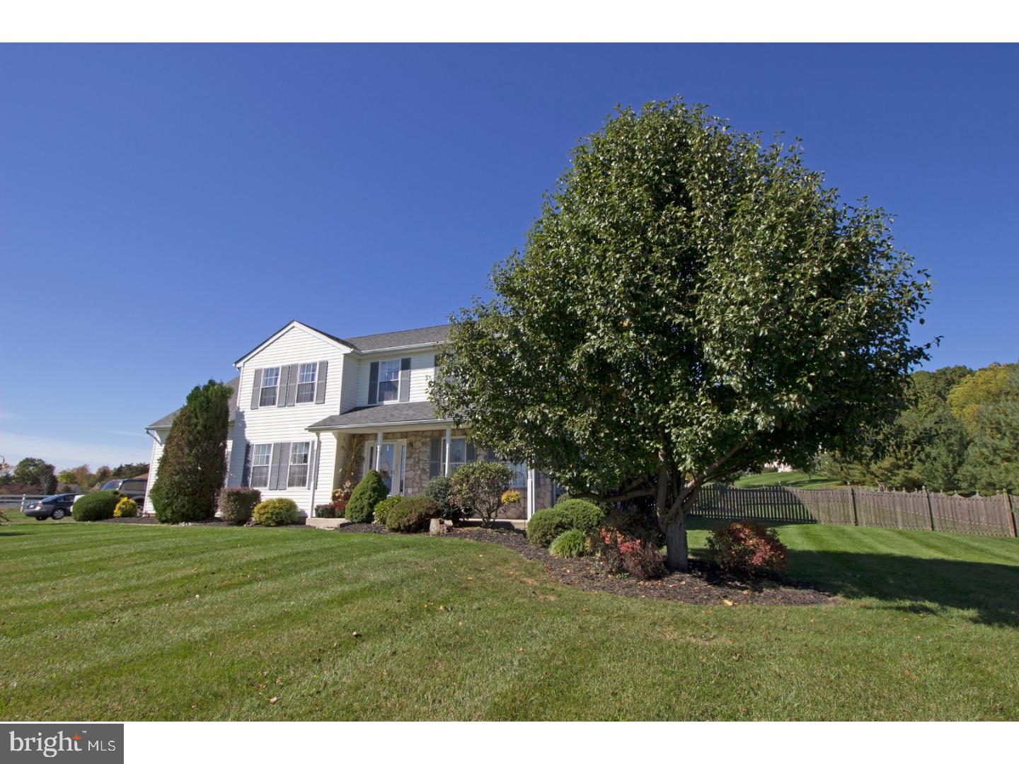 3051 Thompson Road Telford, PA 18969 - Photo 2 of 25 Exterior Front