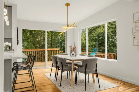 $1,134,000 | 12569 37th Avenue Northeast, Seattle, WA 98125