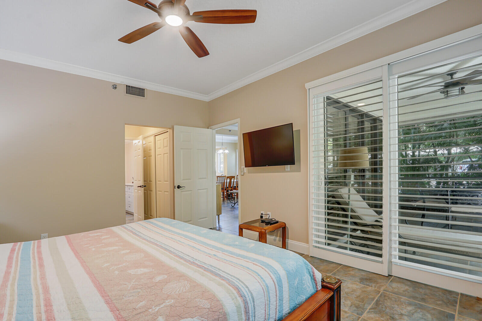 911 Oak Harbour Drive Juno Beach, FL 33408 - Photo 17 of 50 Primary Bedroom