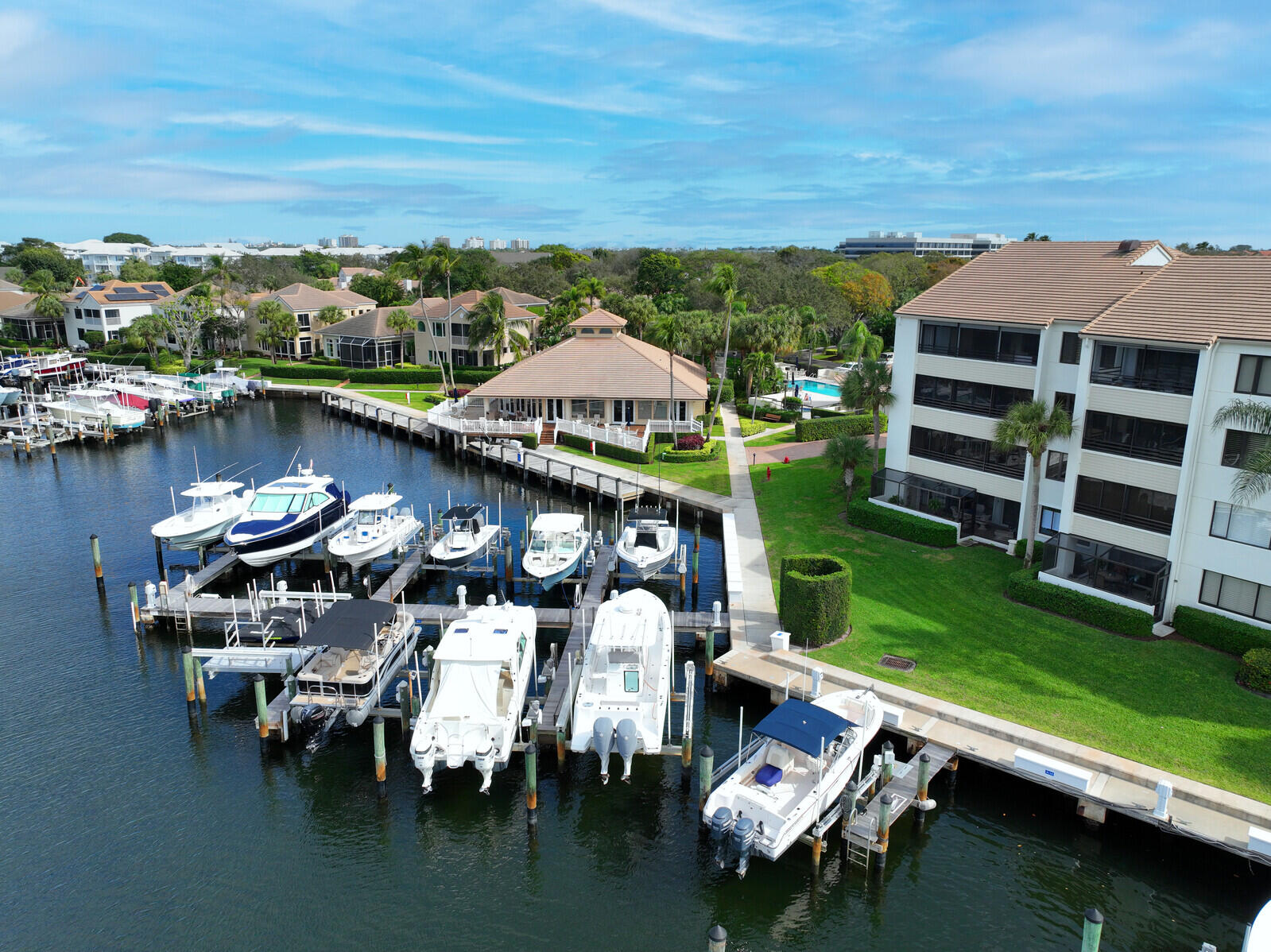 911 Oak Harbour Drive Juno Beach, FL 33408 - Photo 29 of 50 Marina