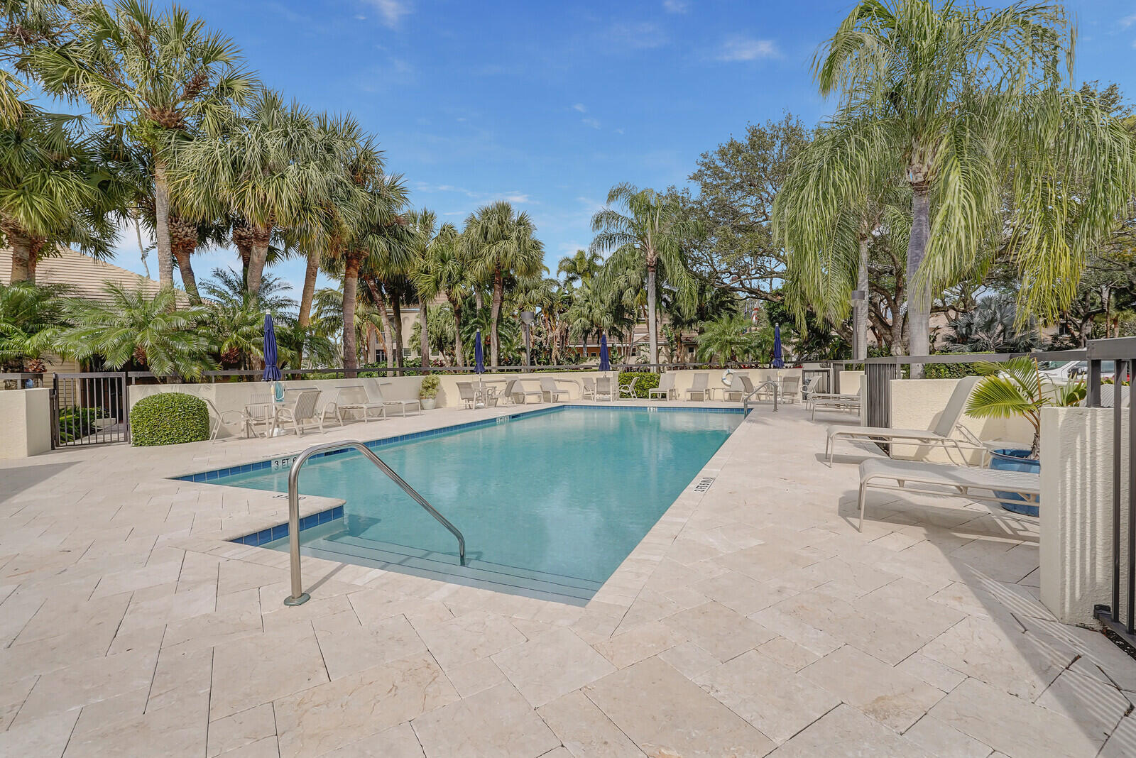 911 Oak Harbour Drive Juno Beach, FL 33408 - Photo 39 of 50 Pool