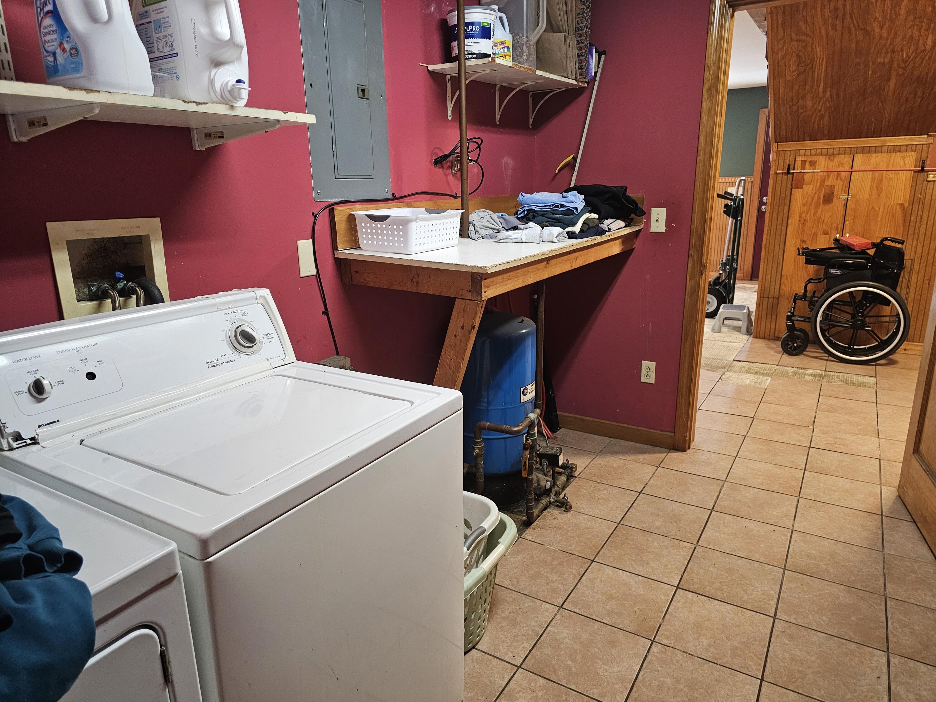 570 County Road Milford, ME 04461 - Photo 18 of 33 20240124_121503