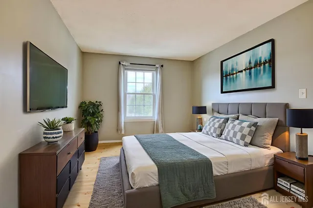 $2,150 | 20 Pembrook Avenue, North Brunswick, NJ 08902