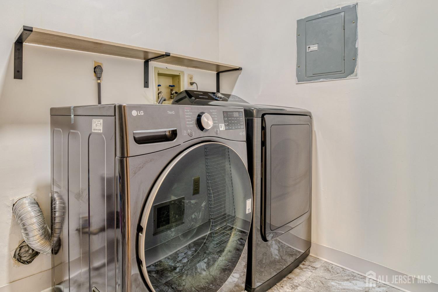 20 Pembrook Avenue North Brunswick, NJ 08902 - Photo 18 of 20