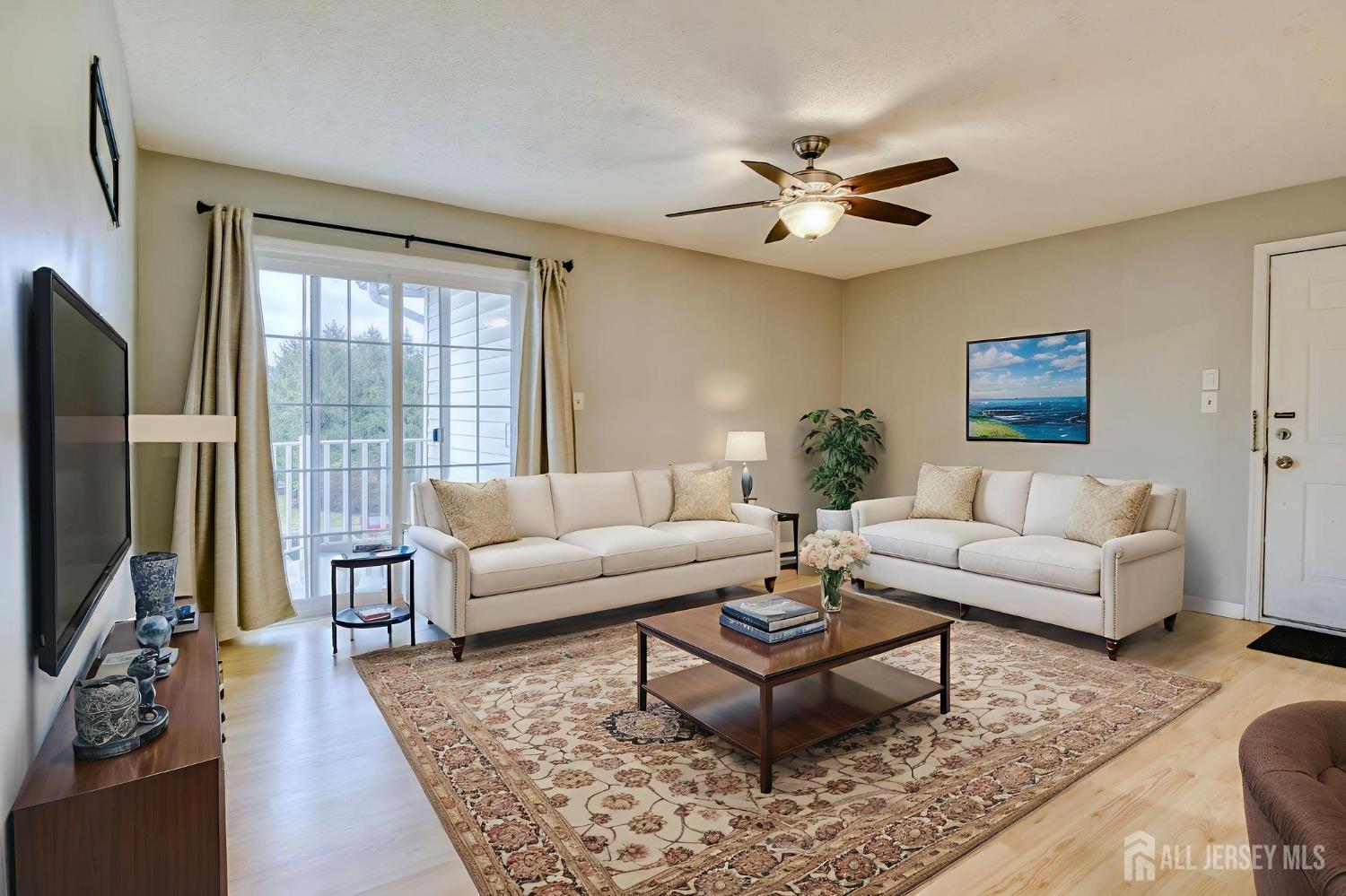 20 Pembrook Avenue North Brunswick, NJ 08902 - Photo 4 of 20