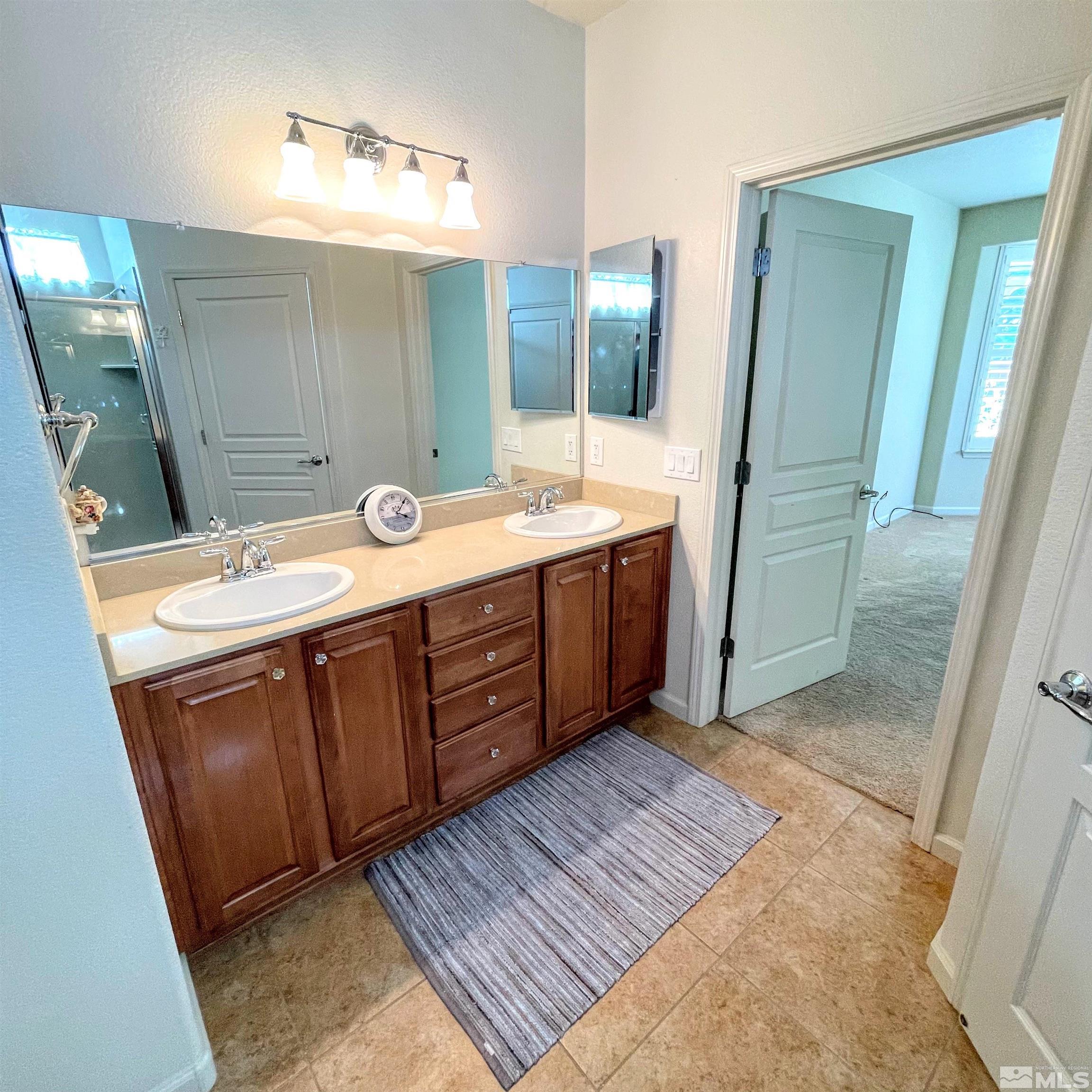 1085 West Del Webb Parkway Reno, NV 89523 - Photo 14 of 24 Photo 14