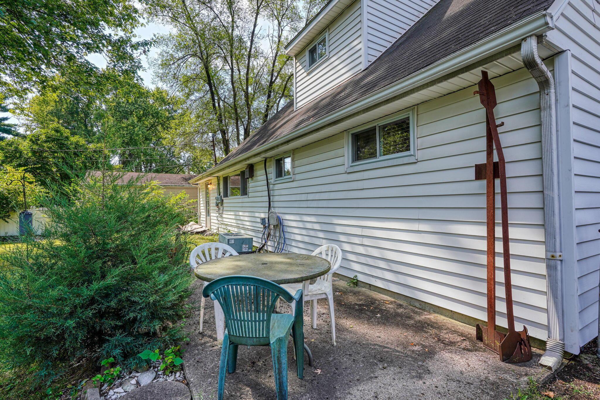 862 Afton Road Columbus, OH 43221 - Photo 5 of 25 862 Afton Rd (6)