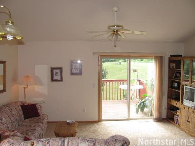 6142 Mill Run Road Monticello, MN 55362 - Photo 8 of 17 Gallery Image 8
