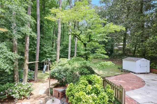 $5,200 | 2800 Mornington Drive Northwest, Atlanta, GA 30327