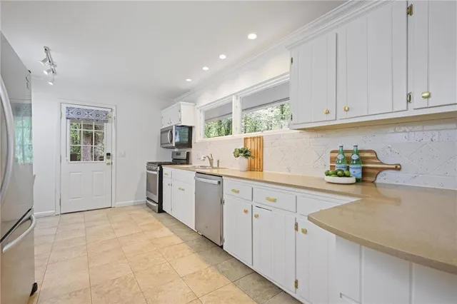 $5,200 | 2800 Mornington Drive Northwest, Atlanta, GA 30327