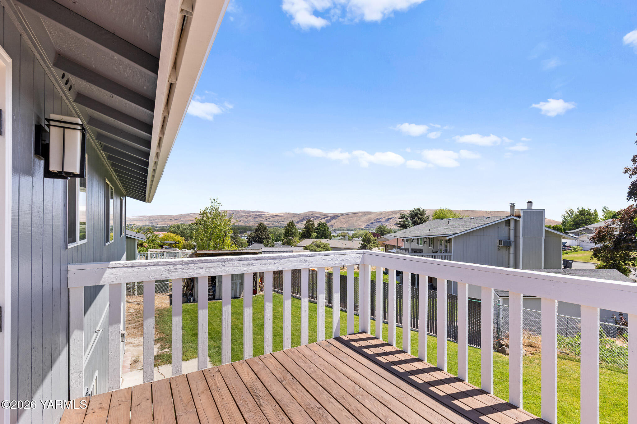 210 West Goodlander Road Selah, WA 98942 - Photo 11 of 32 210 W Goodlander Rd