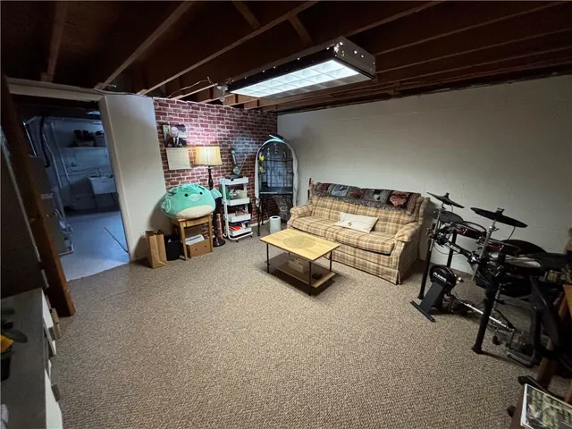 $1,950 | 5835 West Henrietta Road, Unit 5835, Henrietta, NY 14586