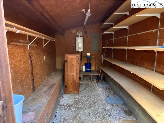 $1,600 | 329 Ballou Mills Road, Grassy Creek, NC 28631